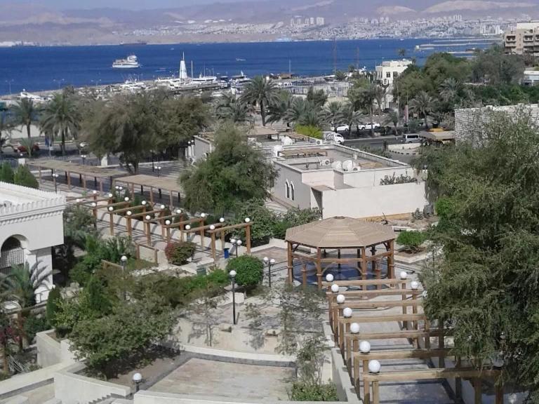 Al Shula Hotel Aqaba Exterior photo